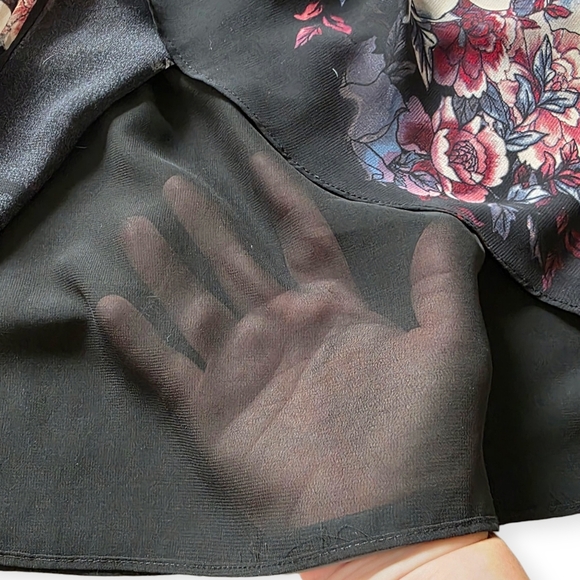 Investments Floral Blouse, Size Large - Picture 6 of 11